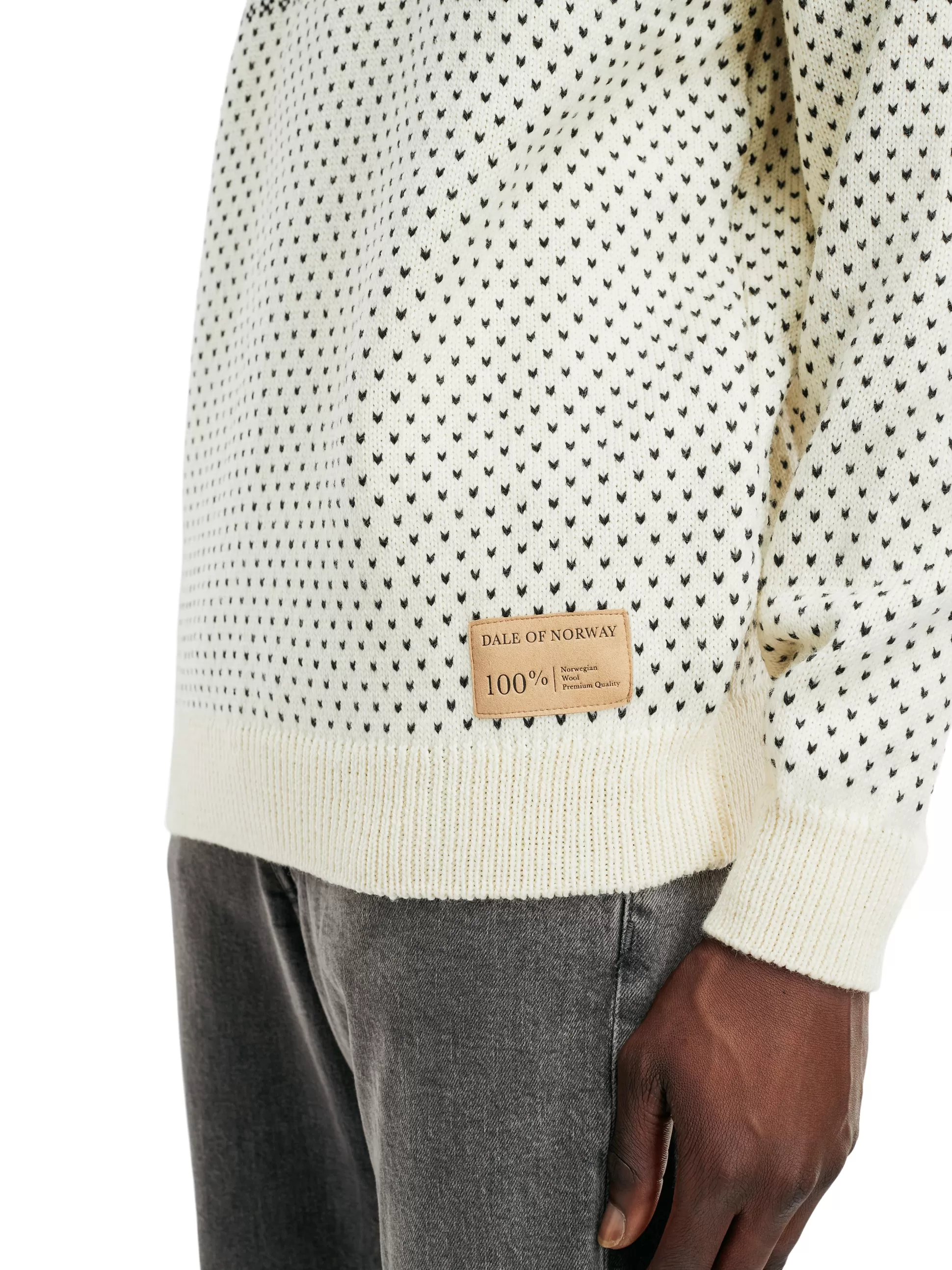 valloy_mens_wool_sweater_5.webp Dale of Norway Valloy Men's Wool Sweater Offwhite Black Online