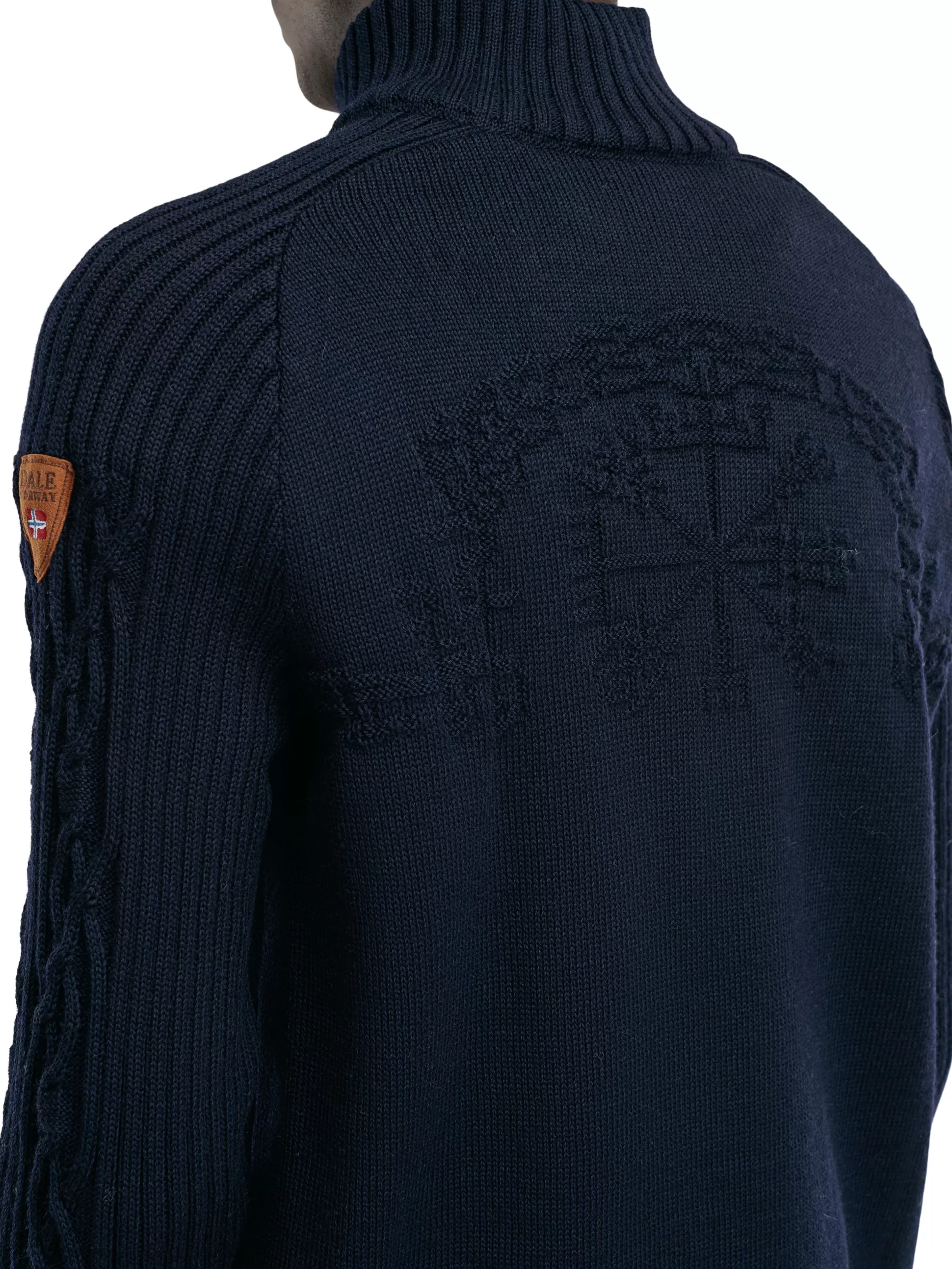 vegvisir_mens_sweater__norwegian_wool_3.webp Dale of Norway Vegvisir Men's Sweater - Norwegian Wool Navy Best Sale